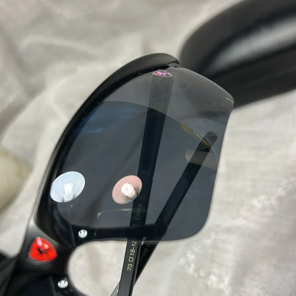 Khan lightweight sport sunglasses